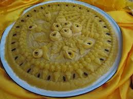 It is one of the national languages of guinea and spoken mainly in the coastal region of the country. Meuseukat Wikipedia