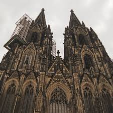 Sie steht im zentrum kölns, nicht weit weg damit die kathedrale von allen seiten gut zu erkennen ist, darf in ihrer nähe kein. Sudturm Wieder Fur Besucher Innen Offen Radio Koln