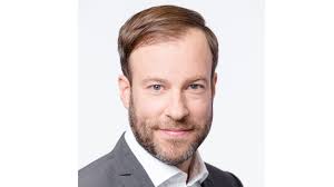 Ex-Sky-Mann Schulz startet mit PS durch