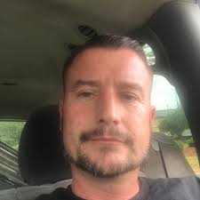 Heyyy, I like this angle . . . #egirl #selfie #recent #altgirl #cute  #egirls #egirlhair #gothgf #pastelgoth #grunge #tanktop #slimthick #edgy  #emo #emogirl #snakebites #love #model #igmodel #modeling #smile #makeup  #fashion #alternative #alternativanatural