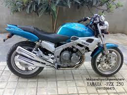The main photo above is a render from yogi sejwal design. 2010 Yamaha Fzx 250 Picture 1939553
