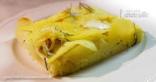(l'impasto ha uno spessore circa di 1 cm)poi lascio lievitare 24 ore a ta sempre coperta da un panno umido. Impasto Bonci La Pizza In Teglia Facile Quelli Della Ratatouille