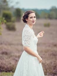 We did not find results for: Brautkleid Vintage Elementar I Moderne Brautkleider