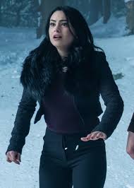 Zara jacket with belt and faux fur detail. The Ultimate Riverdale Fashion Face Off Veronica Lodge Vs Cheryl Blossom