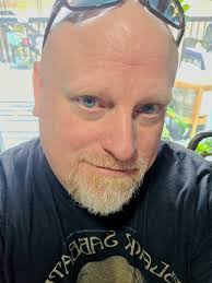 Introduction and comedy photo share