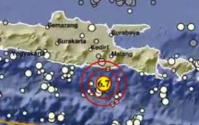 Maybe you would like to learn more about one of these? Gempa Bumi 6 7 M Guncang Malang Jogja Surabaya Hingga Bali Ikut Rasakan
