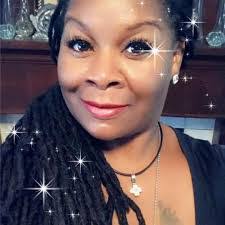 Denise Burt's Instagram, Twitter & Facebook