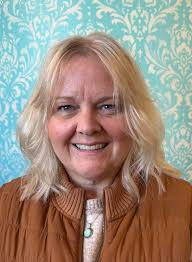 I had so much fun doing our receptionist Katie Feltmann hair!! She wanted  some depth and more contrast in her hair. I added lowlights and freshened  up her highlights. She's is just