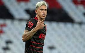 Confira trecho da entrevista coletiva concedida pelo atacante pedro, do flamengo, em que falou da disputa sadia por posições. Pedro Se Inspira Em Companheiros Do Flamengo E Prepara Lancamento De Grife Propria