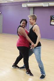Amber Riley Strikes A Pose With Partner Derek Hough Week 1 Rehearsals Dancing With The Stars Professional Dancers Tv Show Music
