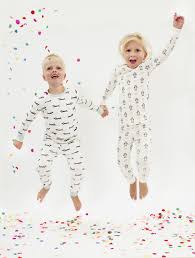 Comme Tous Les Basiques De Fresk Ce Pyjama Est Concu En 100 Coton Bio Fresk Pyjama Coton Kids Outfits Kids Rugs Kids
