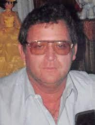 Dale Hodge's Instagram, Twitter & Facebook