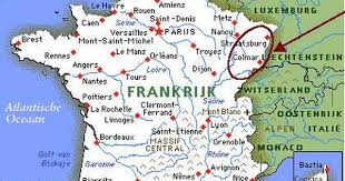 Gezellige familiecamping met meerdere zwembaden en dicht bij het strand. Frankrijk Elzas Straatsburg