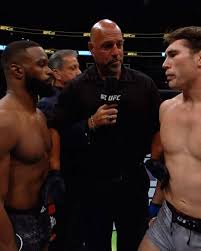 Get the latest ufc breaking news, fight night results, mma records and stats. Ufc On This Day Tyron Woodley Stops Darren Till Facebook