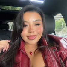 Aidee Espinoza's Instagram, Twitter & Facebook