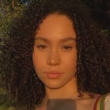 Georgia Wright Journalist