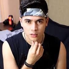 At one time he was a relationship with mexican youtuber kimberly loaiza. 52 Ideas De Juan De Dios Pantoja Pantoja Juan Pantoja Kimberly Loaiza