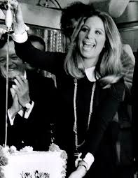 Babs Barbara Streisand S Unforgettable Smile Smile Celebrity Teeth Dentistry Barbra Streisand Barbra Celebrity Smiles