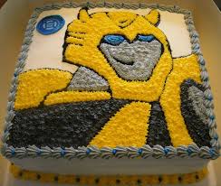 Transformers cake bumblebee cover buttercream with method buttercream transfer and on border buttercream steam, letter with fondant. Pin By Molena On Cakes I Ve Made Boy Birthday Cake Transformer Birthday Bee Cookies