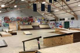 South lights will turn off five minutes after closing. Skatepark