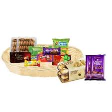 Our gourmet gift baskets for delivery are filled with savory summer sausage, fruit, cheese, sweets and chocolates, or try our wine gift baskets and find something delicious for everyone on your list. Buy Food Gift Basket Online Food Basket Delivery In India