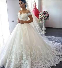 Leaf Lace Appliques Wedding Dresses Off The Shoulder Wedding Dress Floor Length Tulle Wedding Gown Featuring Train Long Bridal Dresses Prom Dresses Evening Dres Wedding Dresses Lace Ballgown Ball Gown Wedding Dress Tulle Wedding Dress