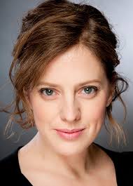 NAU NUA: MARIA MOLINS