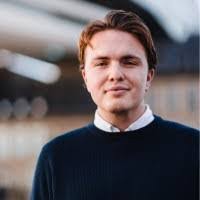 Charlotte Schepers's Instagram, Twitter & Facebook