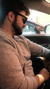 Via Reyes (@vianceknowles)