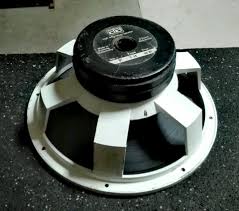 Solton Craaft Titan 2 Stck Pa Bassboxen 15 Old School In Nordrhein Westfalen Geldern Lautsprecher Kopfhorer Ebay Kleinanzeigen Ebay Kleinanzeigen