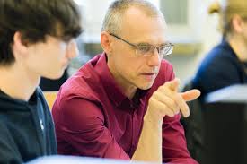 Aktuelles » Lehrpreisträger 2024 Robert Ringel am 07.06.24.