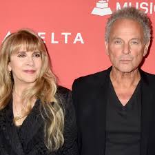 С момента создания группы прошло более 50 лет. How Fleetwood Mac Fired Lindsey Buckingham