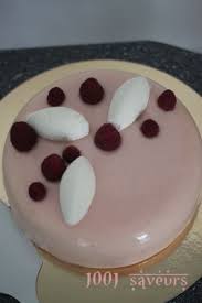 Entremets Andrea Noisette Framboise Et Chocolat Blanc Mille Et Une Saveurs Fraise Au Chocolat Recette Sans Cuisson Chocolat