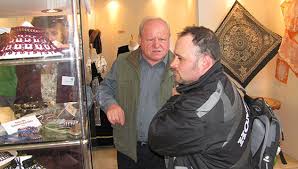 A magyar művészeti akadémia irodalmi tagozatának tagja (2005). Remek Naderek Kesportal