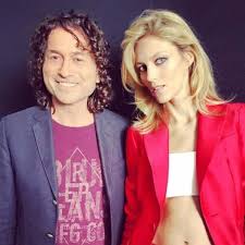 He learned to play the cello from the age of 7, went on to a musical secondary school, and then studied at the frederic chopin academy of music in warsaw. Anja Rubik I Piotr Rubik Na Pierwszym Wspolnym Zdjeciu Gala Pl