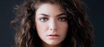 lorde first woman in 17 years to top us alt charts