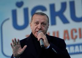 Ce dimanche 9 décembre, emmanuel macron a brisé le silence concernant le mouvement des gilets jaunes sur twitter. Gilets Jaunes Les Bons Conseils D Erdogan Poutine Et Compagnie A La France