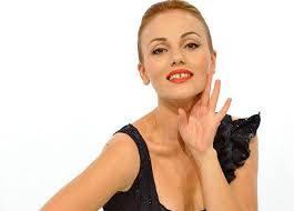 Fetele Din Candy Mamici La 14 Ani De La Debut Adpm