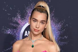 She moved to kosovo at the age of 11 before. Dua Lipa S Best Red Carpet Style Fashion Photos Footwear News