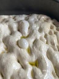 Focaccia all olio d oliva. Focaccia Soffice All Olio D Oliva Con Lievito Madre Cucinalabri