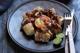 Cara membuat sioma pangsit batagor bandung/ full langsung di cicipin oleh bagus giri. Bedanya Batagor Dan Siomay Bandung Sering Dikira Sama Halaman All Kompas Com