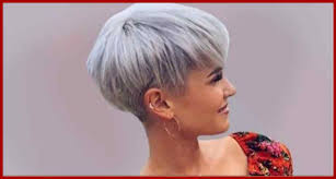 Undercut Frau Kurze Haare 2018 Modische Frisuren 2018 Frisuren Tutorials Short Hair Styles Short Hair Long Bangs Short Relaxed Hairstyles