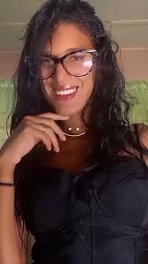 Samira Matos（@nenah_ganster_）的Reels · 2025年5月12日