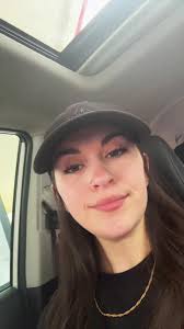 Sydney Miguez (@cindythetragedy)