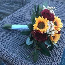 45+ awesome sunflower and roses wedding bouquet ideas. Sunflower Bouquet Bridal Bouquet With Sunflowers And Roses Etsy In 2021 Sunflowers And Roses Small Bridesmaid Bouquets Sunflower Bouquets