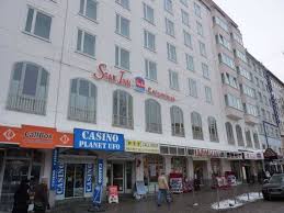 .money at our quality hotel, star inn premium bremen in bremen, de near town musicians of bremen, marktplaz, bremen university and more. Star Inn Hotel Bremen Star Inn Hotel Premium Bremen Columbus By Quality Bremen Holidaycheck Bremen Deutschland