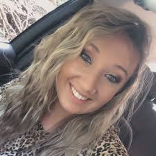 Kelly Stoots's Instagram, Twitter & Facebook