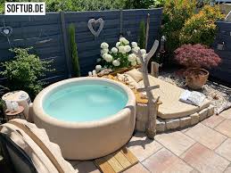 Softub De Whirlpool Jetzt Katalog Anfordern In 2020 Pool Hinterhof Whirlpool Pool