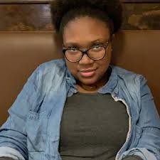 Kamille Smith's Instagram, Twitter & Facebook