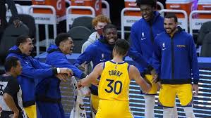 Born march 14, 1988) is an american professional basketball player for the golden state warriors of the national basketball association (nba). Stephen Curry Cetak Rekor 62 Poin Di Warriors Vs Blazers